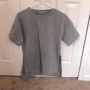 Gray lululemon top size 6